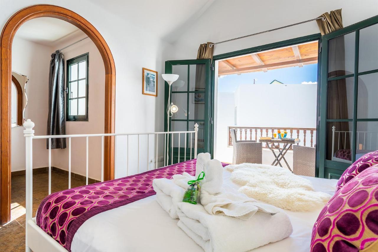 Casa Lili - Shared Pool - Close To Seafront Promenade - Sea Views From Upper Terrace Пунта-де-Мухерес Экстерьер фото