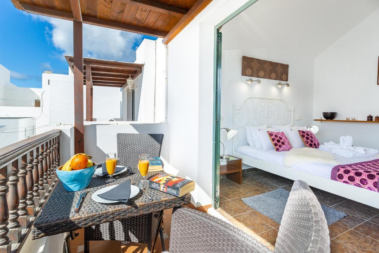 Casa Lili - Shared Pool - Close To Seafront Promenade - Sea Views From Upper Terrace Пунта-де-Мухерес Экстерьер фото