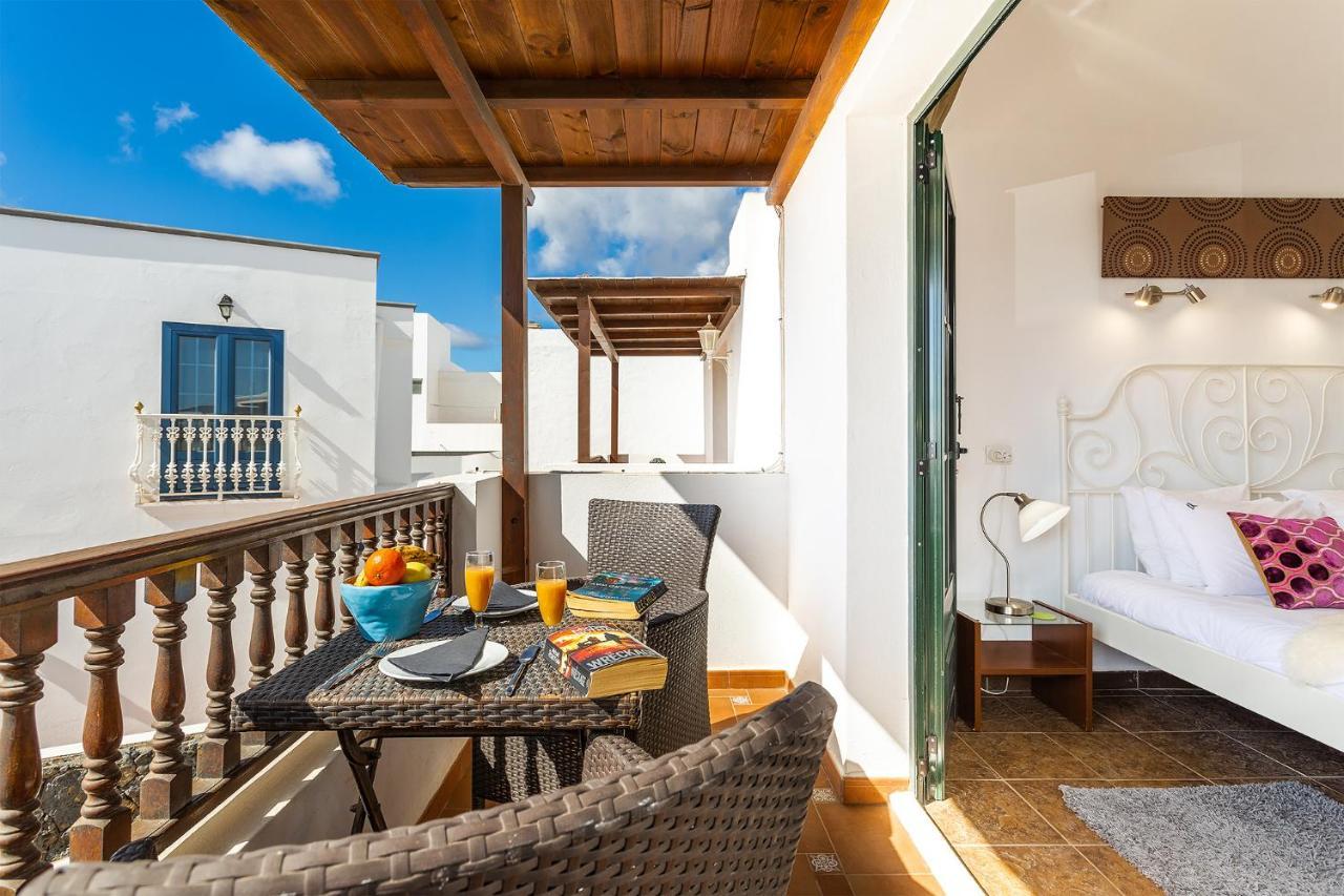 Casa Lili - Shared Pool - Close To Seafront Promenade - Sea Views From Upper Terrace Пунта-де-Мухерес Экстерьер фото
